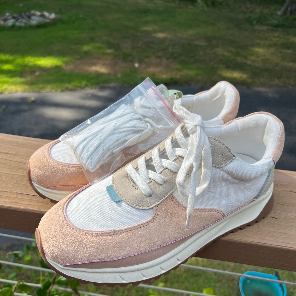 Made well womens sneakers